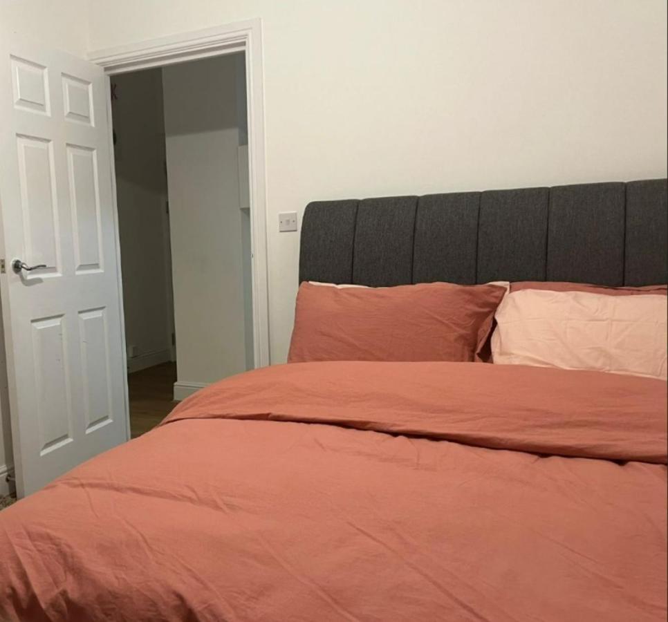 Ferienwohnung Modern And Stylish 1Bed Flat Barking  Exterior foto
